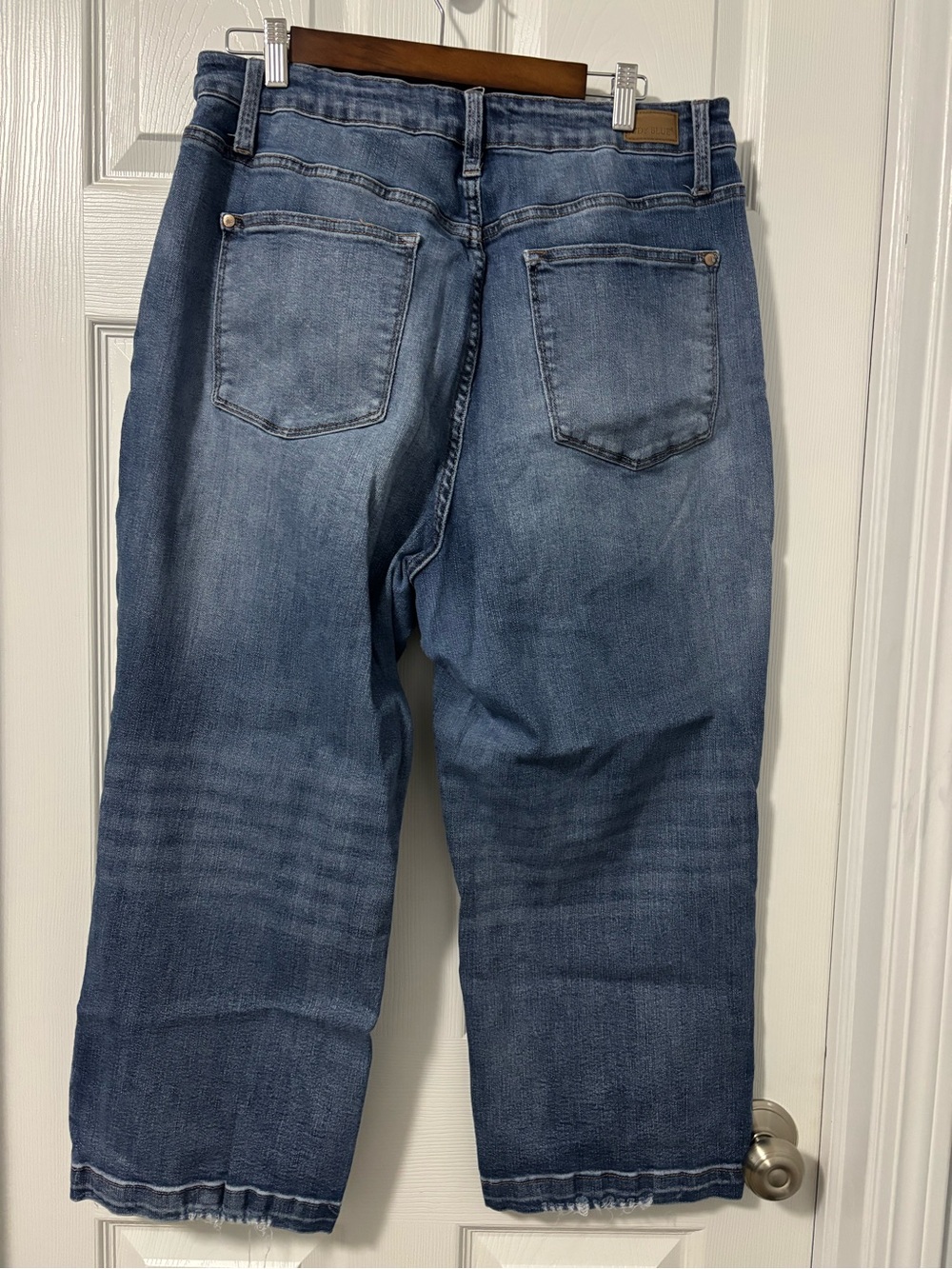 Judy Blue Medium Wash Denim Jeans in Blue - Picture 3 of 4